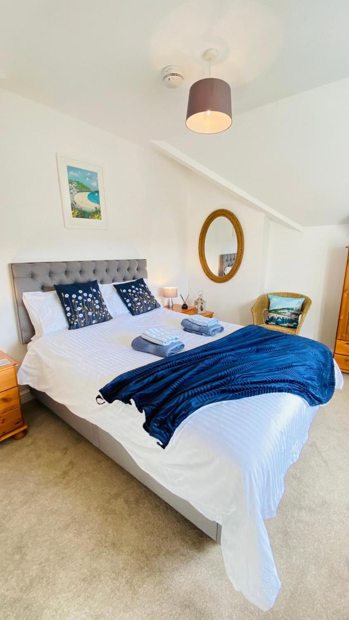The Hillocks, Looe - Two Bedroom House With Fabulous Views Of Looe Town And Harbour Exterior foto