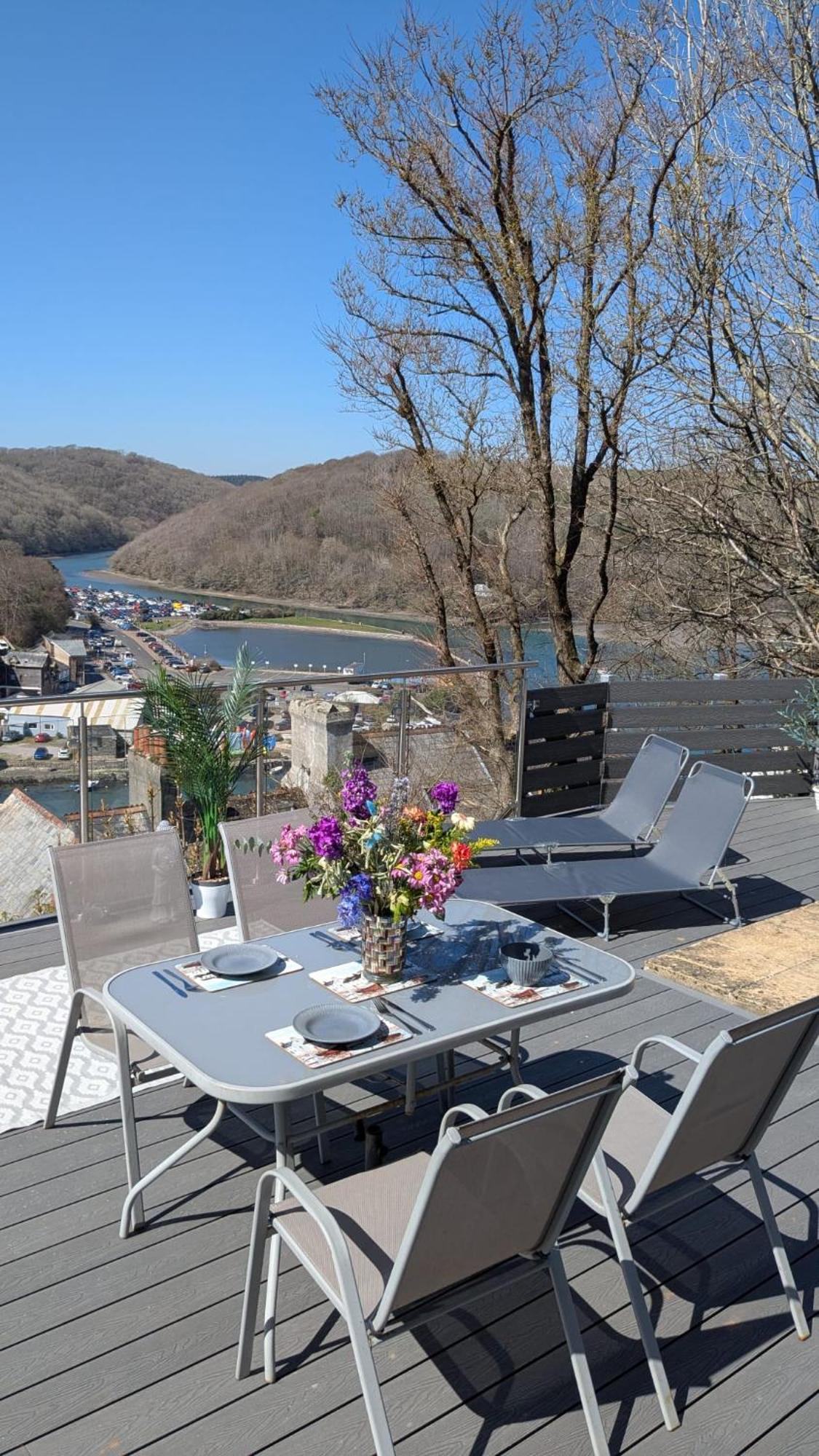 The Hillocks, Looe - Two Bedroom House With Fabulous Views Of Looe Town And Harbour Exterior foto
